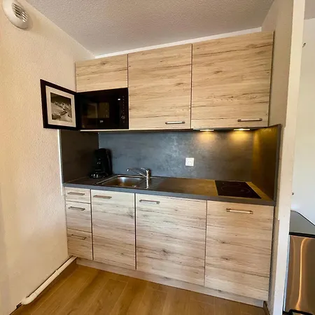 Cosy Avec Piscine Et Parking, Au Pied Des Pistes - Fr-1-505-213 Apartment Flumet