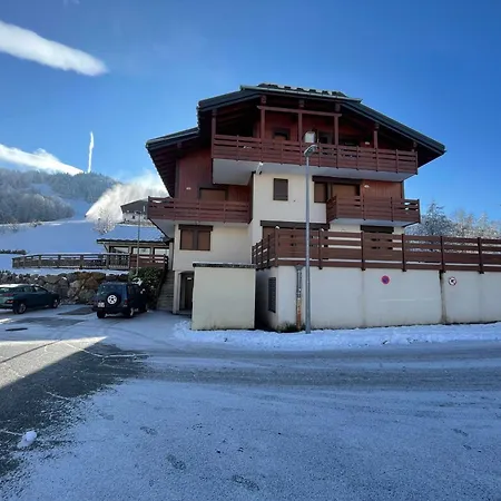 Apartment Cosy Avec Piscine Et Parking, Au Pied Des Pistes - Fr-1-505-213 Flumet